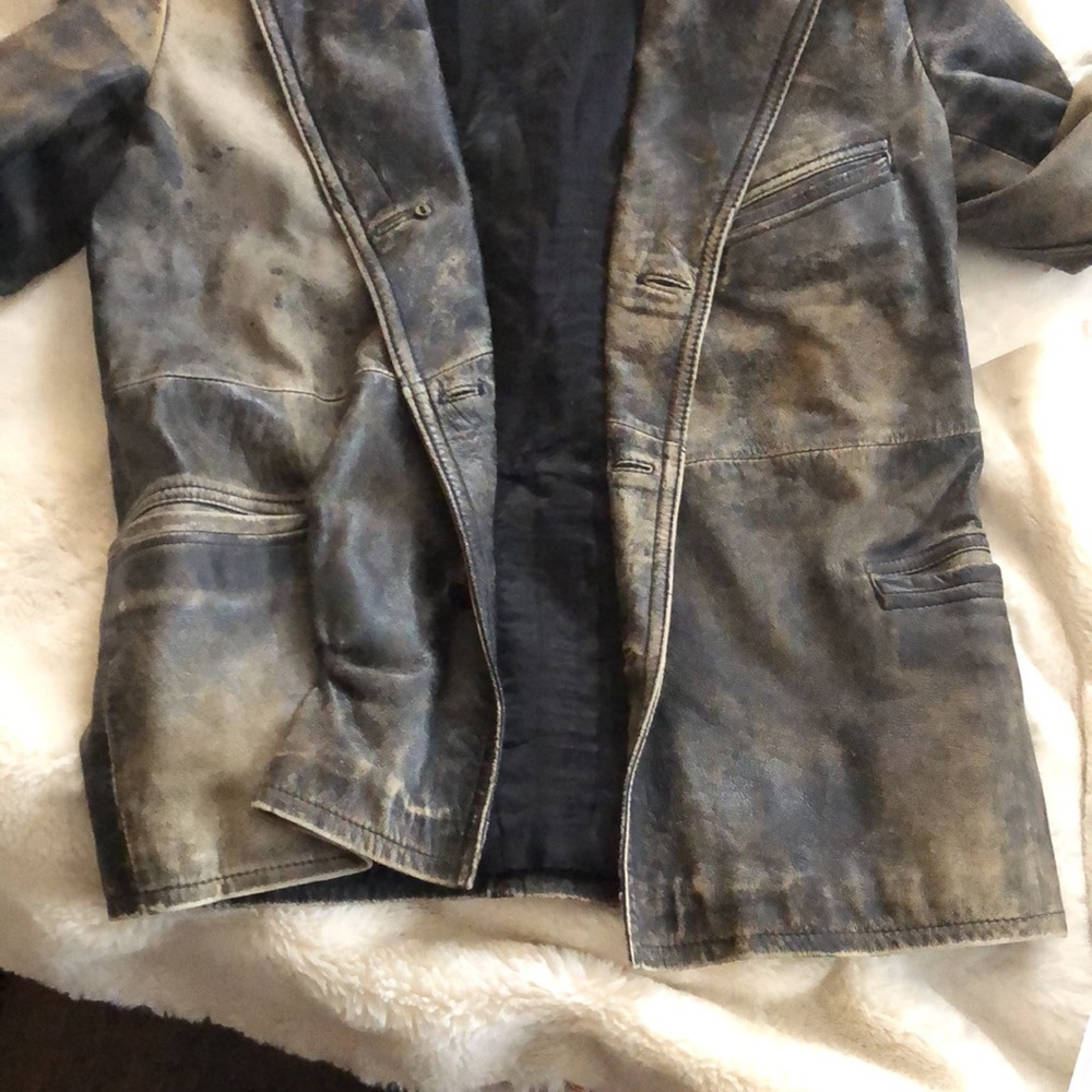 Sad Purchase - Picture 3 of 4